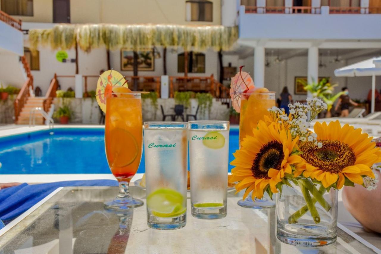 Hotel Curasi Ика Екстериор снимка